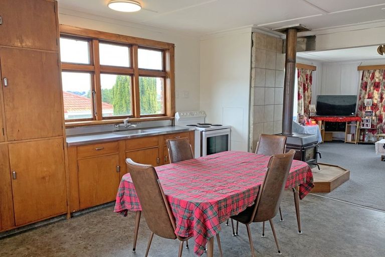 Photo of property in 34 Harwich Street, Balclutha, 9230