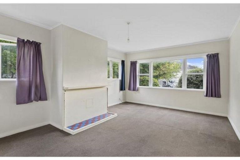 Photo of property in 2/5 Tara Street, Riccarton, Christchurch, 8041