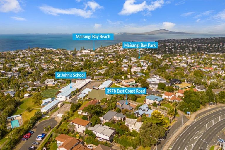 Photo of property in 2/397 East Coast Road, Mairangi Bay, Auckland, 0630