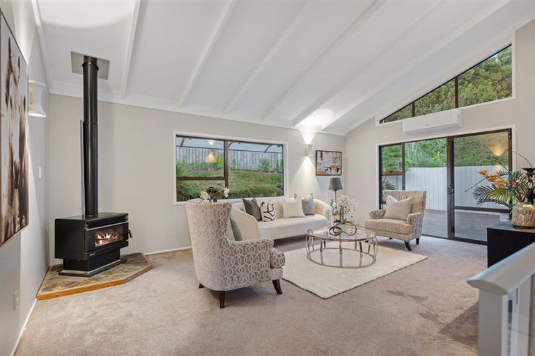 Photo of property in 92 Braemar Road, Castor Bay, Auckland, 0620