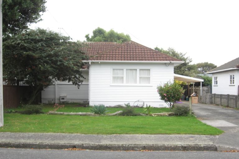 Photo of property in 39 Thornycroft Avenue, Epuni, Lower Hutt, 5011