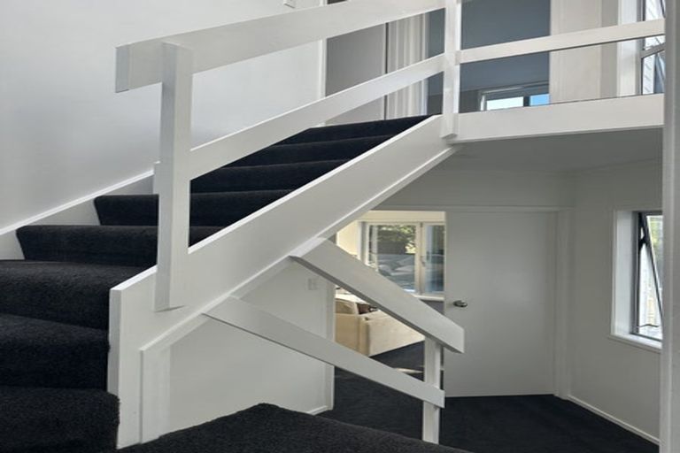 Photo of property in 24 Ewen Street, Takapuna, Auckland, 0622