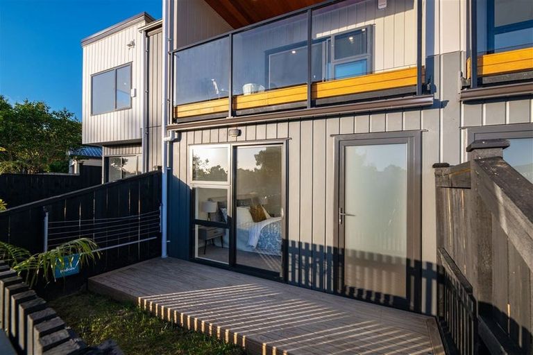 Photo of property in 3/67 Kervil Avenue, Te Atatu Peninsula, Auckland, 0610