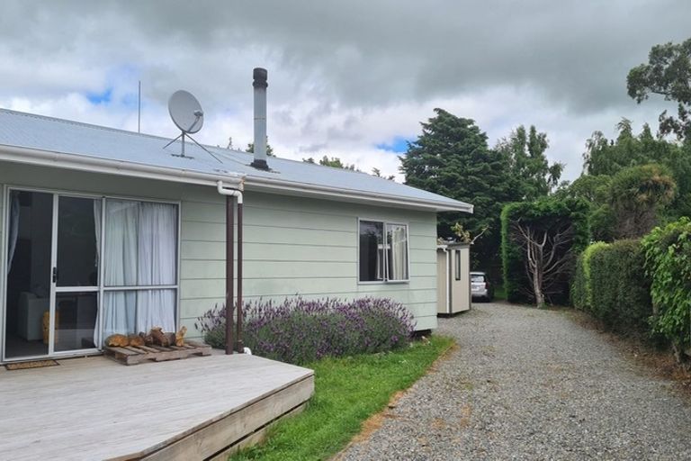 Photo of property in 72 Woodward Street East, Featherston, 5710