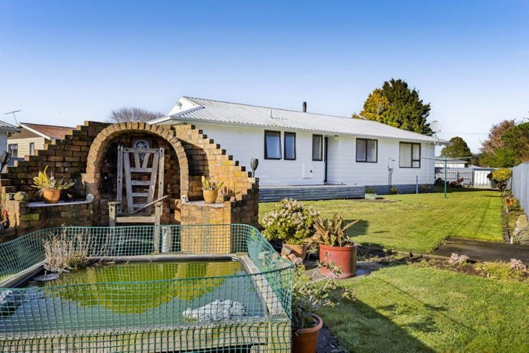 Photo of property in 77 Patu-kukupa Street, Manaia, 4612