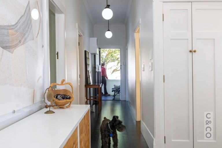 Photo of property in 8 Puriri Street, Helensville, 0800