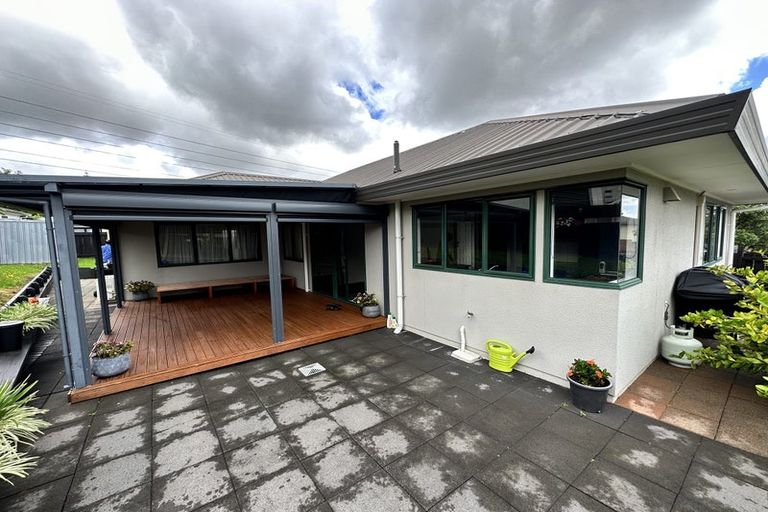 Photo of property in 41 Aspiring Avenue, Clover Park, Auckland, 2019