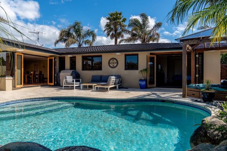 Photo of property in 337 Otumoetai Road, Otumoetai, Tauranga, 3110