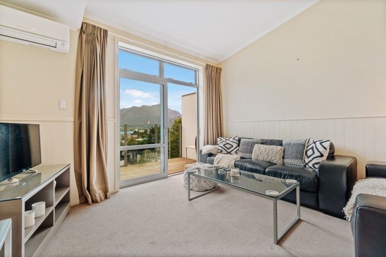 Photo of property in Greenstone Terraces, 27/716 Frankton Road, Queenstown, 9300