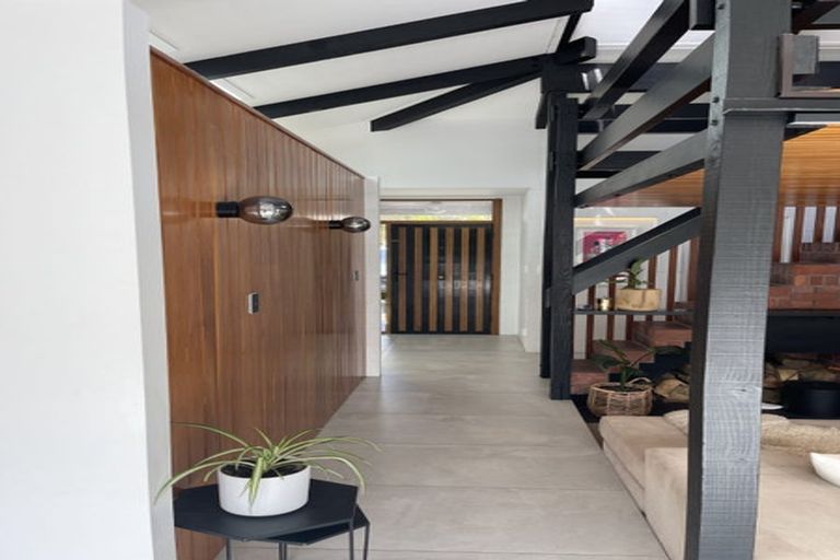 Photo of property in 35 Leinster Road, Merivale, Christchurch, 8014