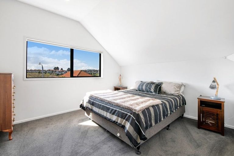 Photo of property in 7a Parkwood Crescent, Gulf Harbour, Whangaparaoa, 0930