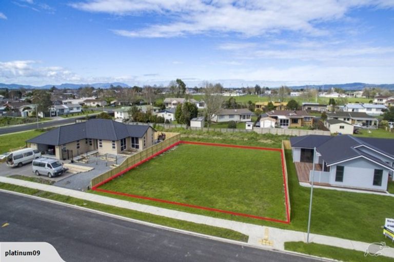 Photo of property in 5 Costello Drive, Ngatea, 3503