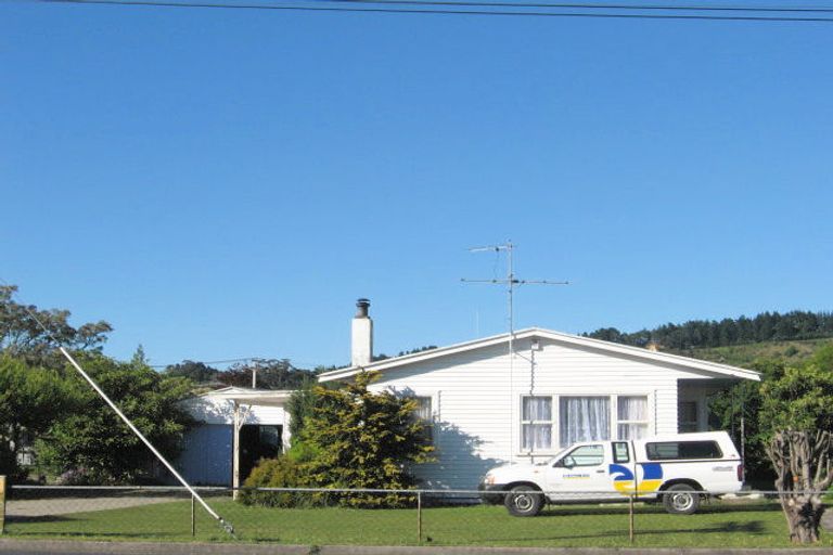 Photo of property in 11 Huxley Road, Outer Kaiti, Gisborne, 4010