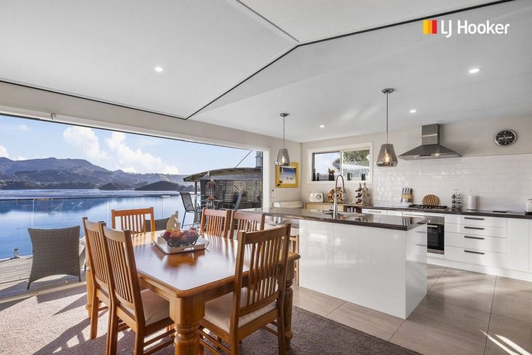 Photo of property in 35a Oxley Crescent, Broad Bay, Dunedin, 9014