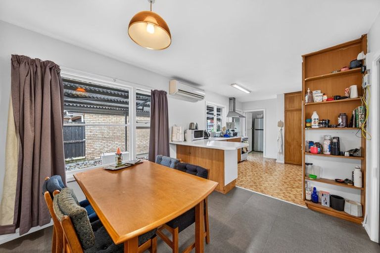 Photo of property in 1/30 Coniston Avenue, Ilam, Christchurch, 8041
