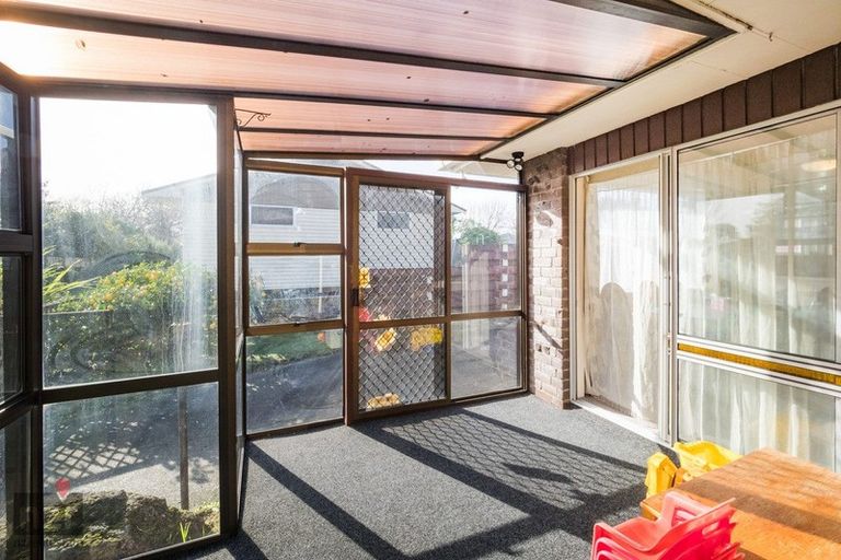 Photo of property in 23 Kaimanawa Street, Kelvin Grove, Palmerston North, 4414