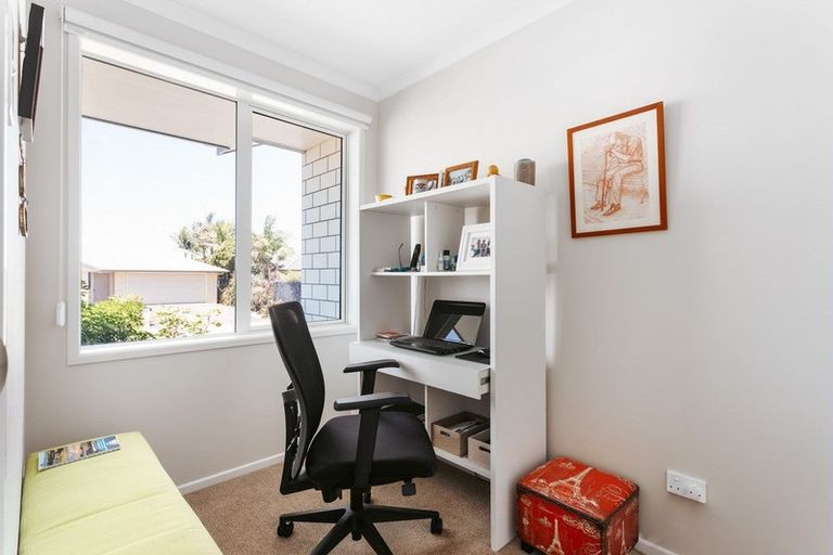 Photo of property in 19 Omega Place, Coastlands, Whakatane, 3120