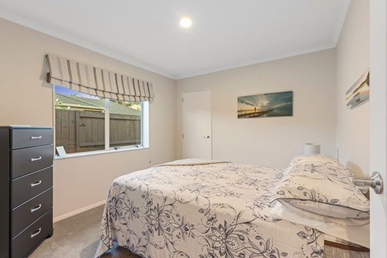Photo of property in 9 Saint Kilda Place, Papamoa Beach, Papamoa, 3118