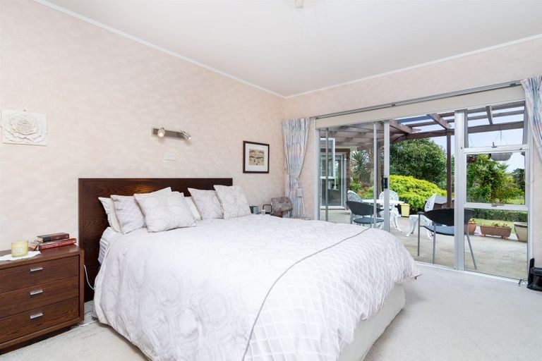 Photo of property in 121 Pomona Road, Kumeu, 0891