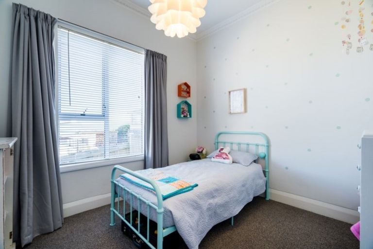 Photo of property in 15 Oakland Street, Andersons Bay, Dunedin, 9013