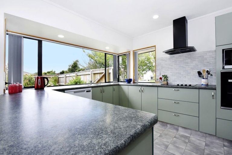 Photo of property in 21 Malthouse Crescent, Brightwater, 7022