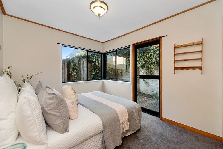 Photo of property in 27 Lake Domain Drive, Frankton, Hamilton, 3204