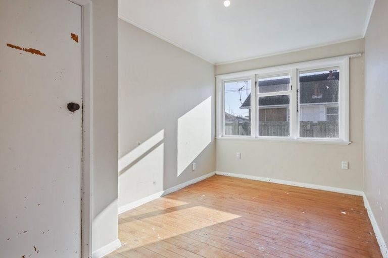 Photo of property in 6 Netley Place, Aranui, Christchurch, 8061