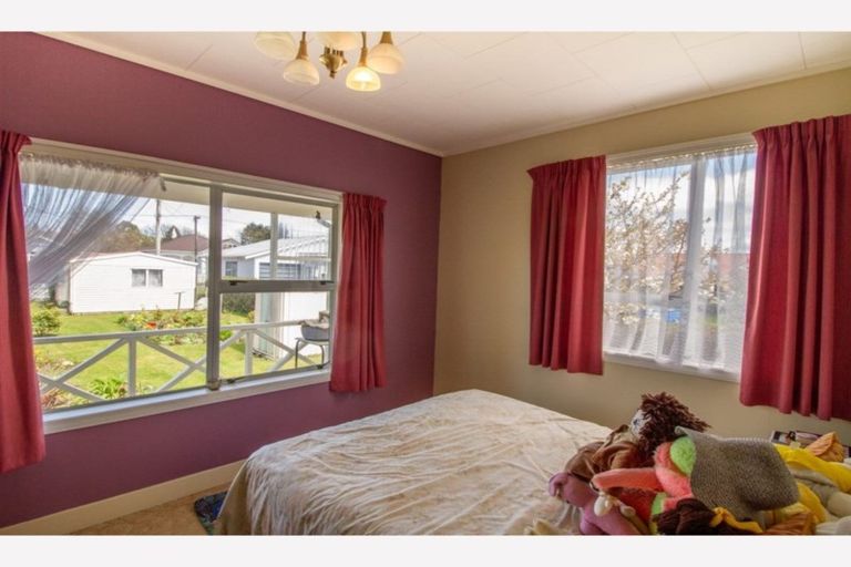 Photo of property in 43 Pitt Street, Raetihi, 4632