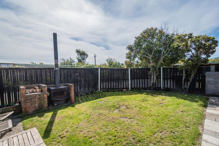 Photo of property in 18 Buchanan Street, Parkside, Timaru, 7910