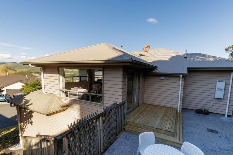Photo of property in 22 Sandybrow, Churton Park, Wellington, 6037
