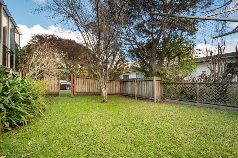 Photo of property in 4/54a Ambler Avenue, Glen Eden, Auckland, 0602