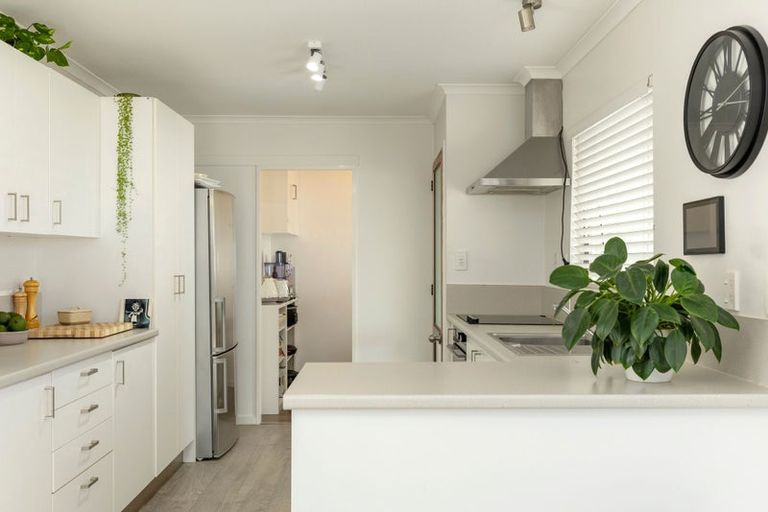 Photo of property in 93 Hyde Avenue, Richmond Heights, Taupo, 3330