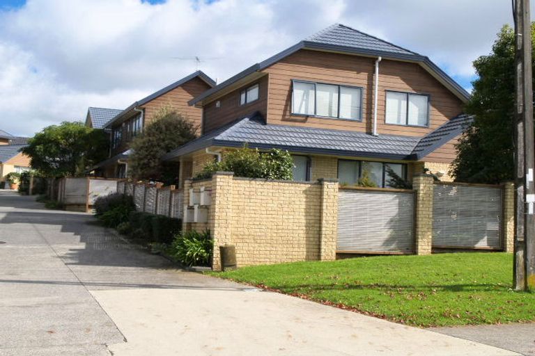 Photo of property in 19 Nelson Street, Howick, Auckland, 2014