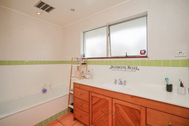 Photo of property in 29 District Road, Kennington, Invercargill, 9871
