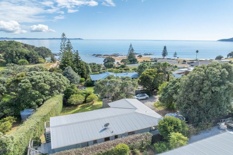 Photo of property in 25 Stratford Drive, Cable Bay, 0420