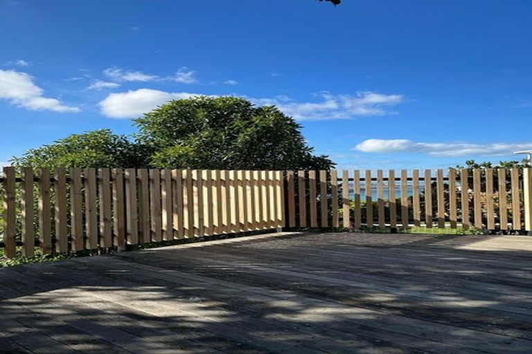 Photo of property in 2/146 Soleares Avenue, Mount Pleasant, Christchurch, 8081