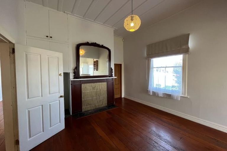 Photo of property in 13 Aitken Terrace, Kingsland, Auckland, 1021