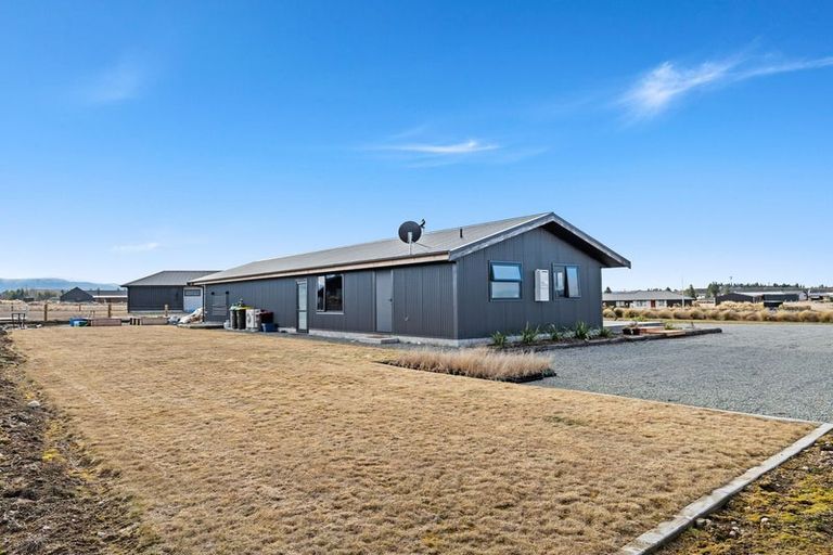 Photo of property in 9 Tussock Crescent, Twizel, 7901