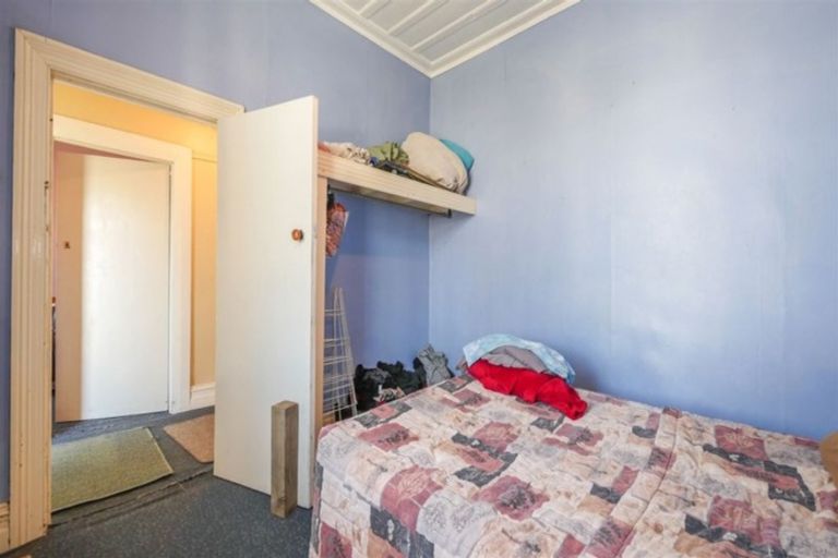Photo of property in 15 Loyalty Street, Forbury, Dunedin, 9012