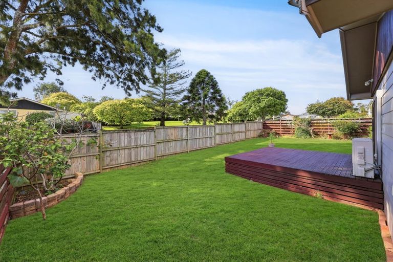 Photo of property in 2 Marvon Downs Avenue, Pakuranga Heights, Auckland, 2010
