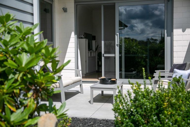 Photo of property in 18 Mike Smith Drive, Cambridge, 3434