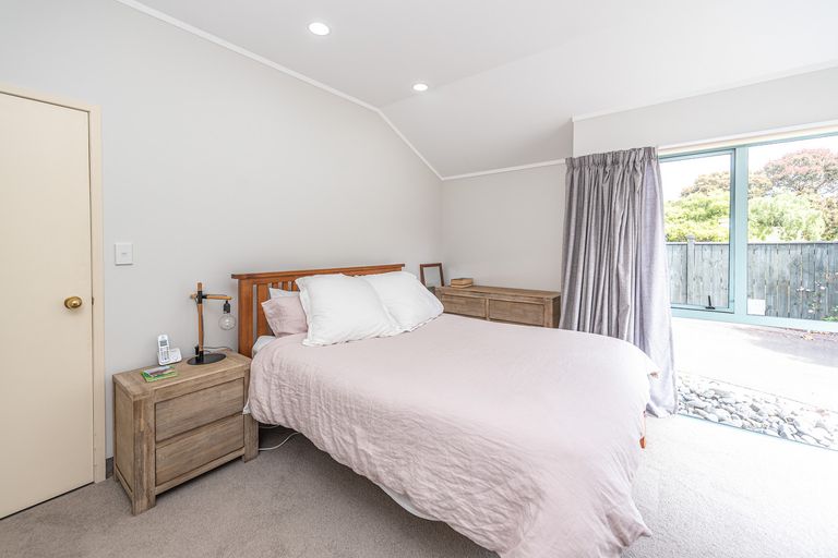 Photo of property in 17 Norfolk Drive, Otamatea, Whanganui, 4500