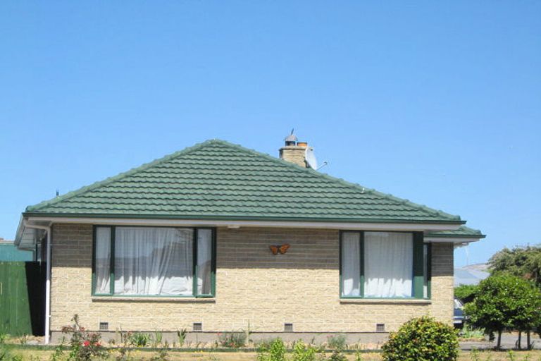 Photo of property in 24 Te Rama Place, Wainoni, Christchurch, 8061