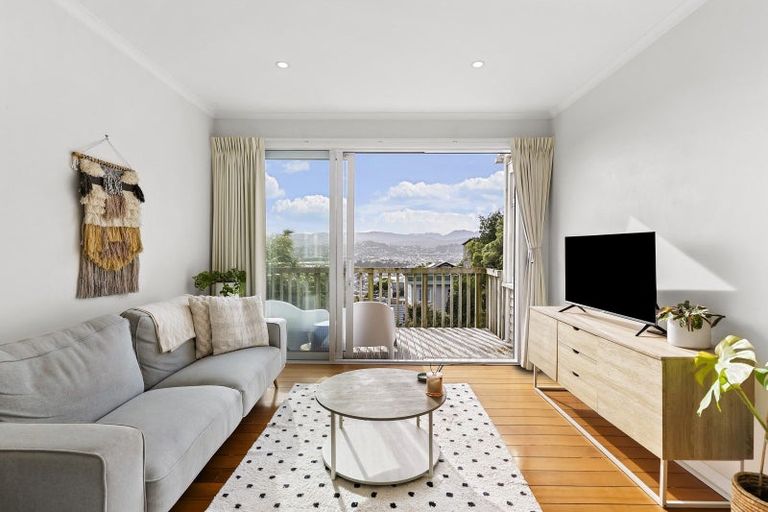 Photo of property in 117 Duncan Terrace, Kilbirnie, Wellington, 6022