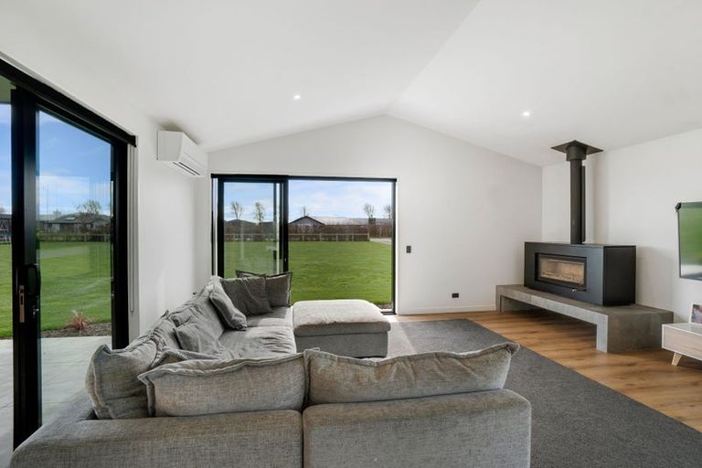 Photo of property in 97 Haymakers Crescent, Rolleston, 7614