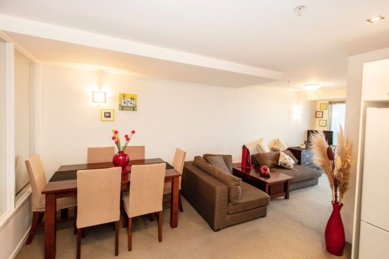 Photo of property in The Nautilus Apartments, 5b/18 Hobson Street, Auckland Central, Auckland, 1010