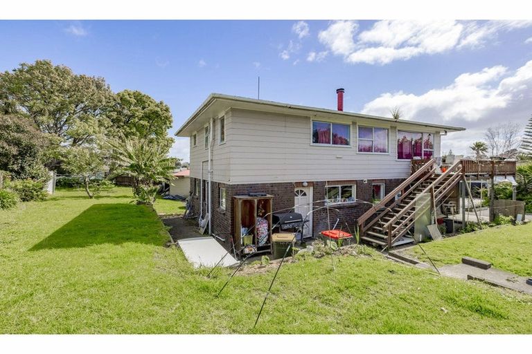 Photo of property in 7 Crampton Place, Manurewa, Auckland, 2102