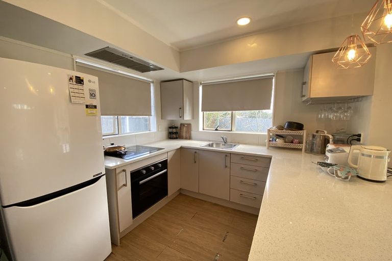 Photo of property in 15 Robin Brooke Drive, Flat Bush, Auckland, 2019