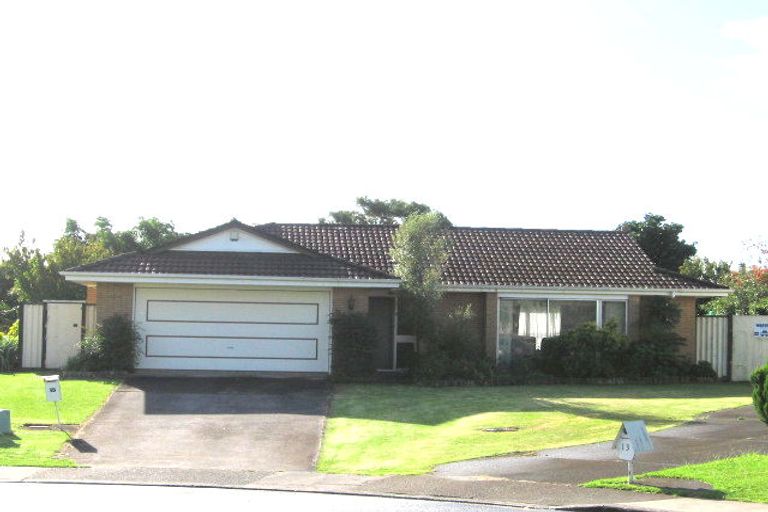 Photo of property in 15 Skilling Place, Farm Cove, Auckland, 2012