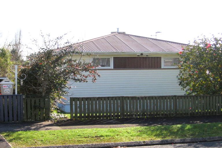 Photo of property in 6 Wanaka Place, Glenview, Hamilton, 3206